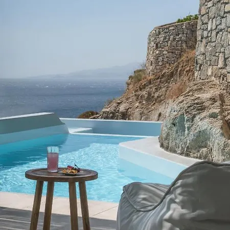 Arocaria Mykonos 5*